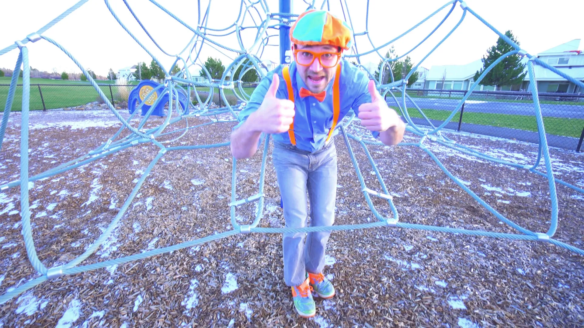 thumbnail - S1:E20 Blippi Explores an Outdoor Playpark