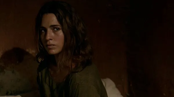 thumbnail - S3:E10 Two Graves