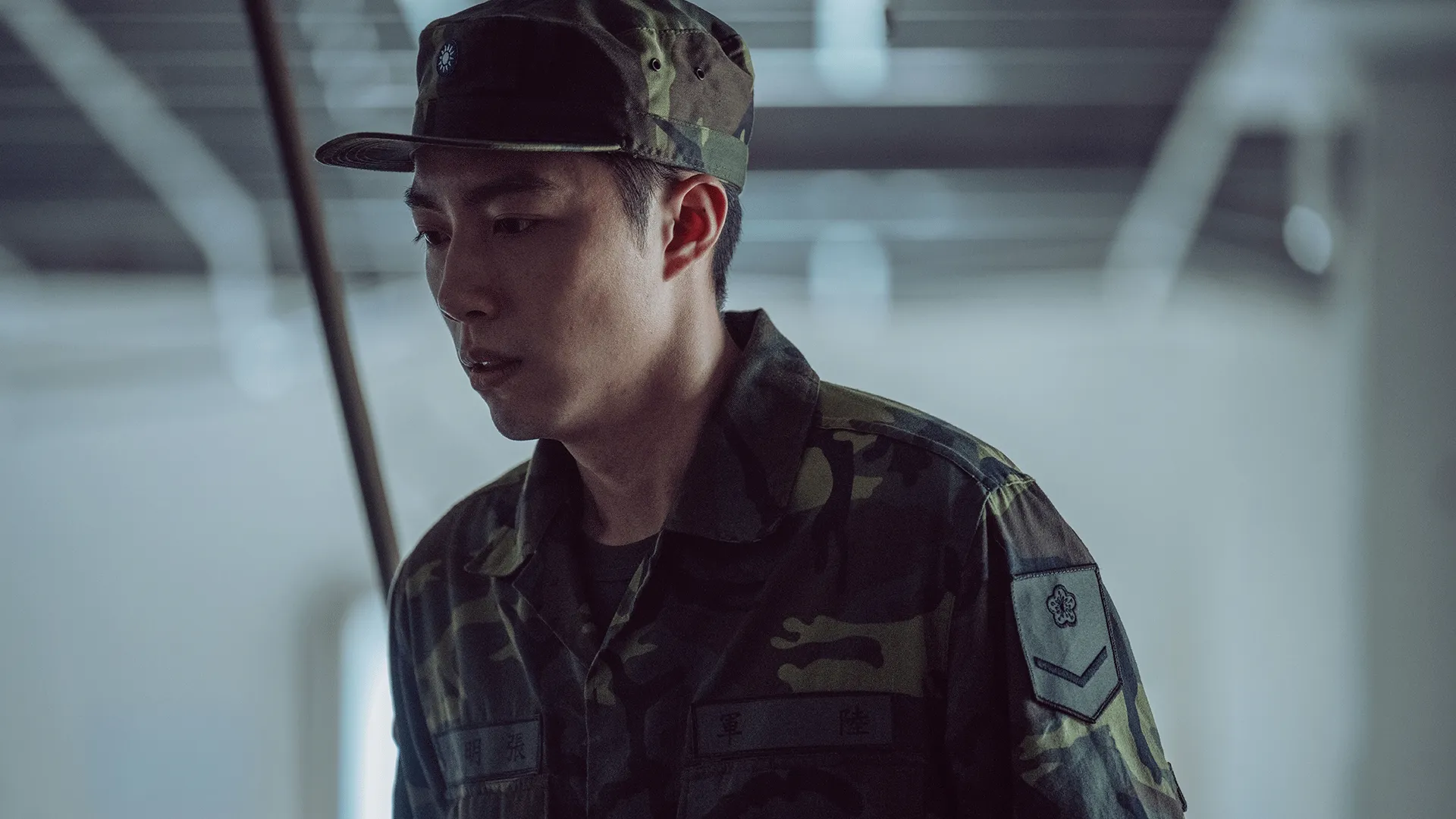 thumbnail - S1：第10話「黒い潮流」