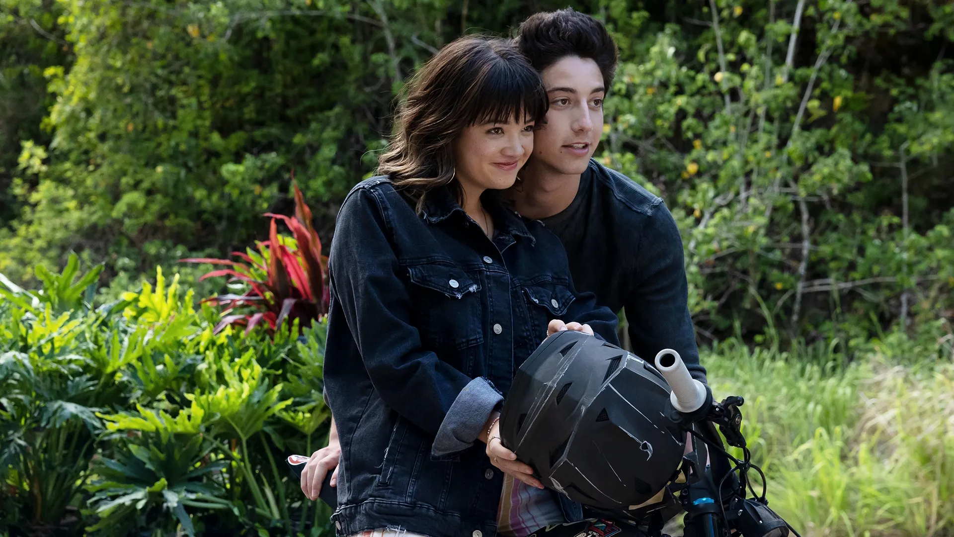 thumbnail - S2:E6 Post-Kiss Bliss