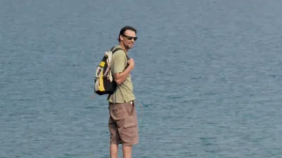 thumbnail - S22:E18 Clayton