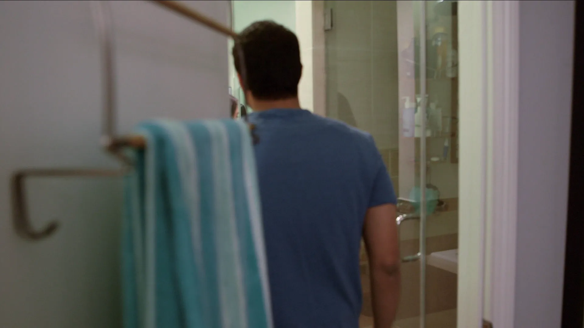 thumbnail - S1:E5 And Baby Makes Three?