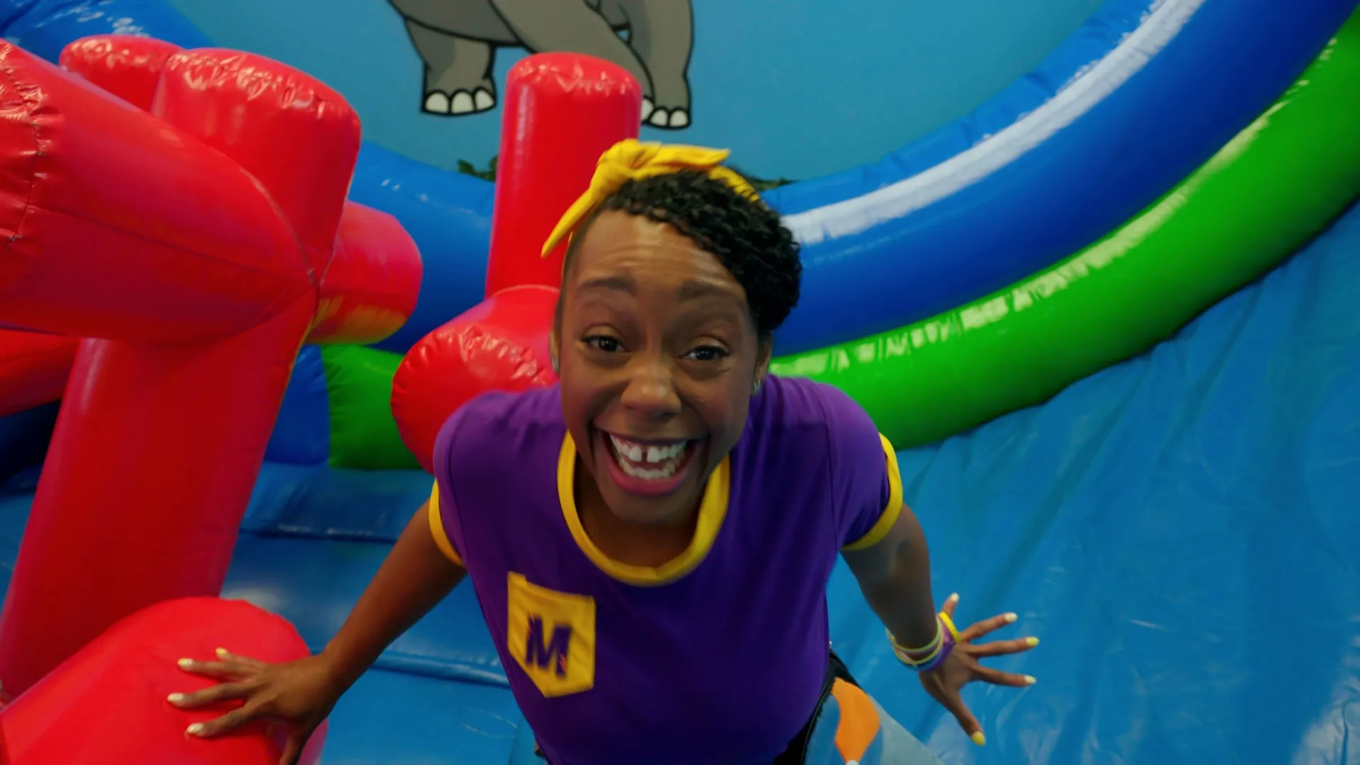 thumbnail - S3:E20 Meekah Jumps At Jumper Jungle