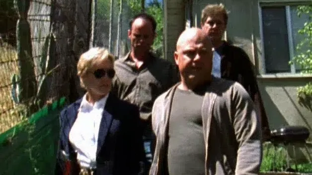 thumbnail - S4:E11 A Thousand Deaths