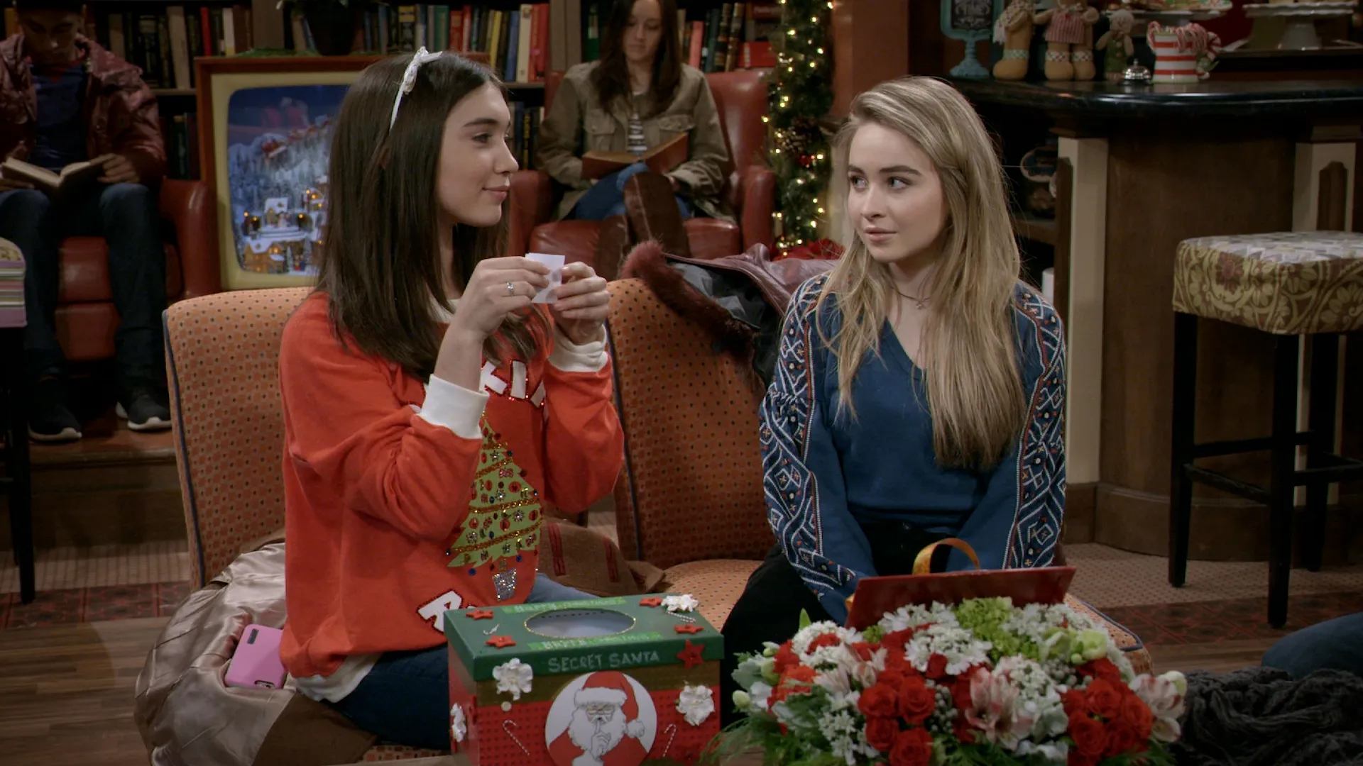 thumbnail - S3:E18 Girl Meets a Christmas Maya