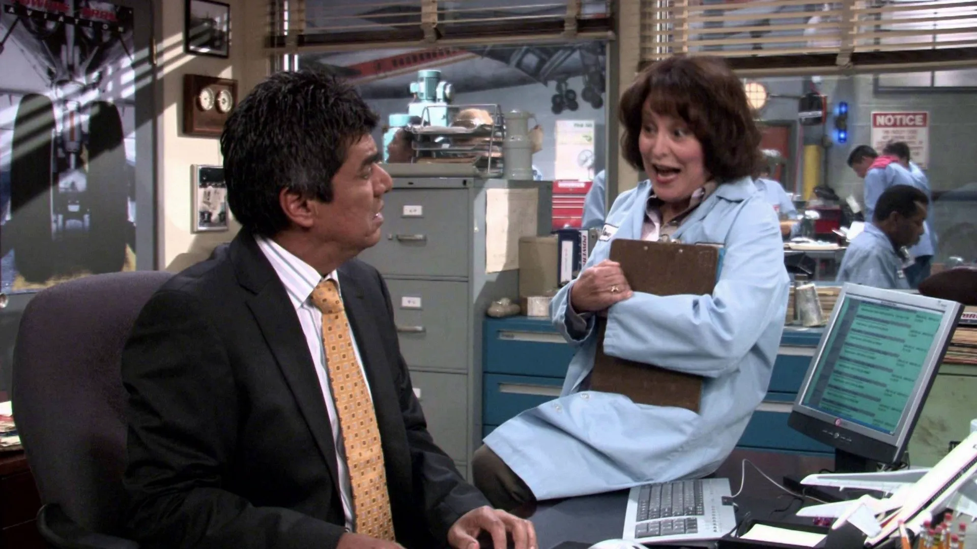 thumbnail - S5:E6 George Takes a Sentimental Ernie
