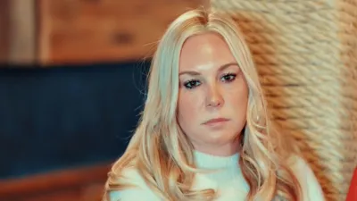 thumbnail - S1:E8 Callahan's Part Two