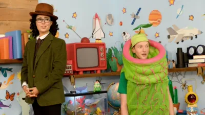 thumbnail - S3:E4 Germs