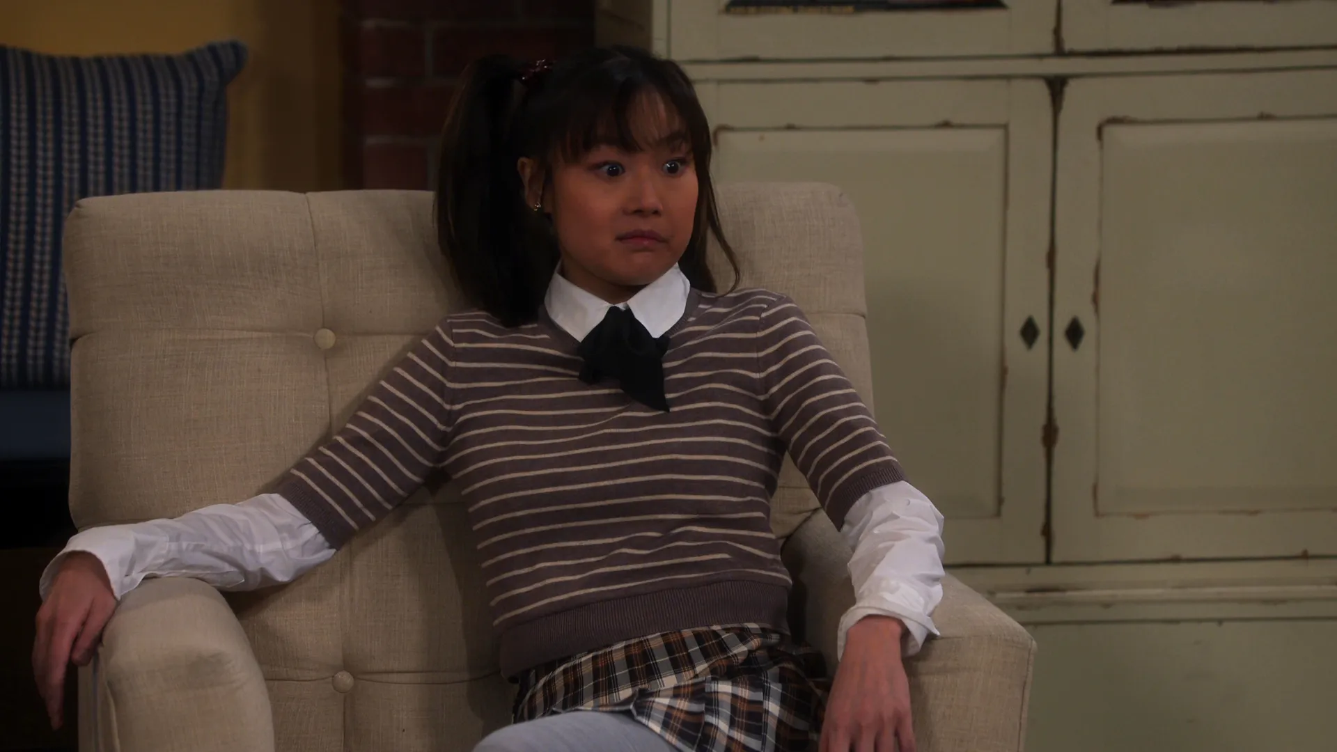 thumbnail - S9:E16 Parent-Normal Activity