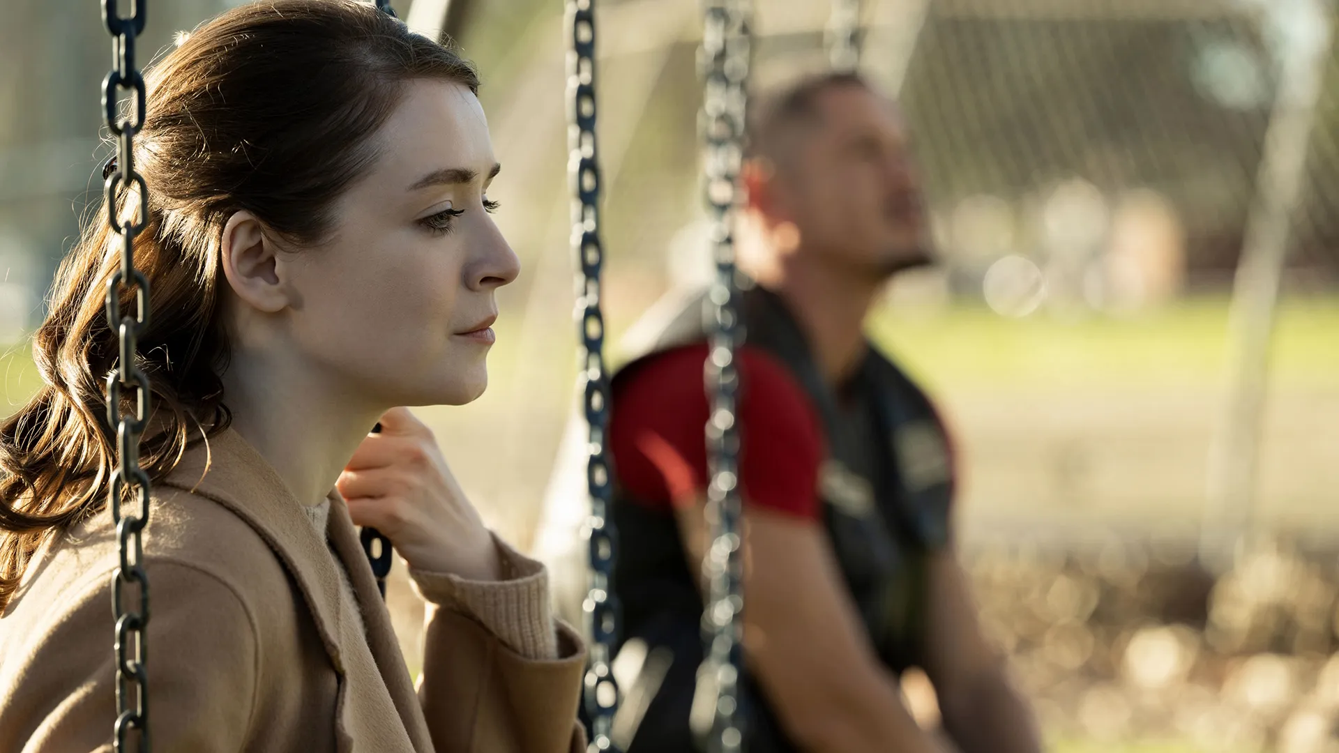 thumbnail - S5:E3 Do You Hear the Rain?