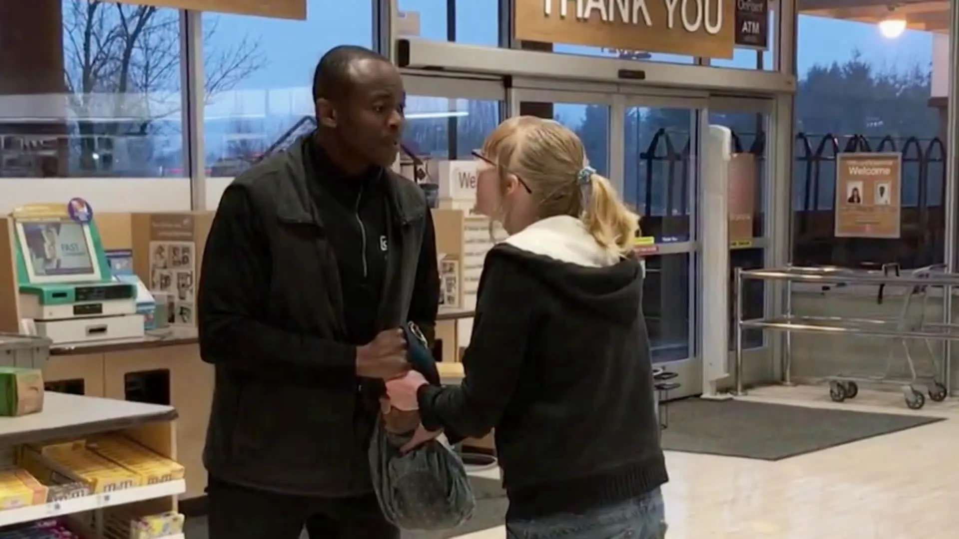 thumbnail - S1:E8 Shoplift Til You Drop