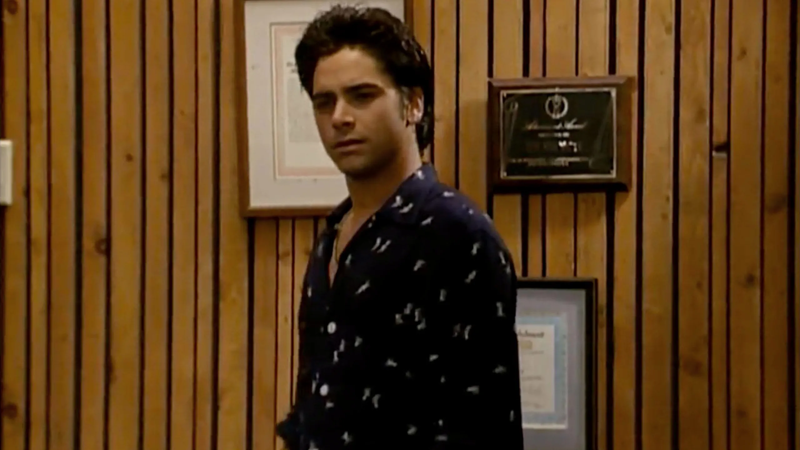 thumbnail - S8:E1 Comet's Excellent Adventure