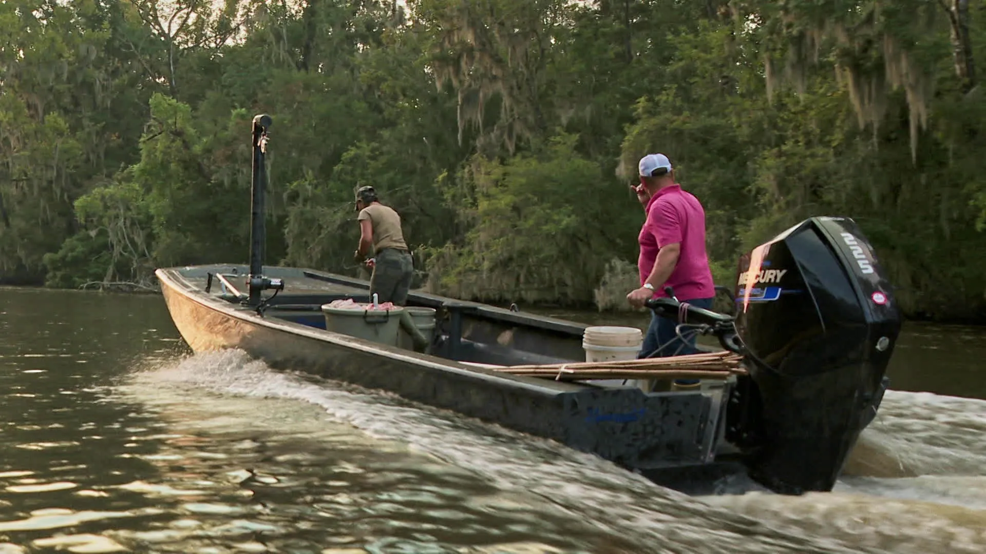 thumbnail - M14:Ep1 Gator War