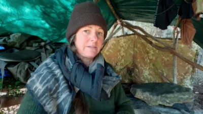 thumbnail - S2:E4 Seeing Read