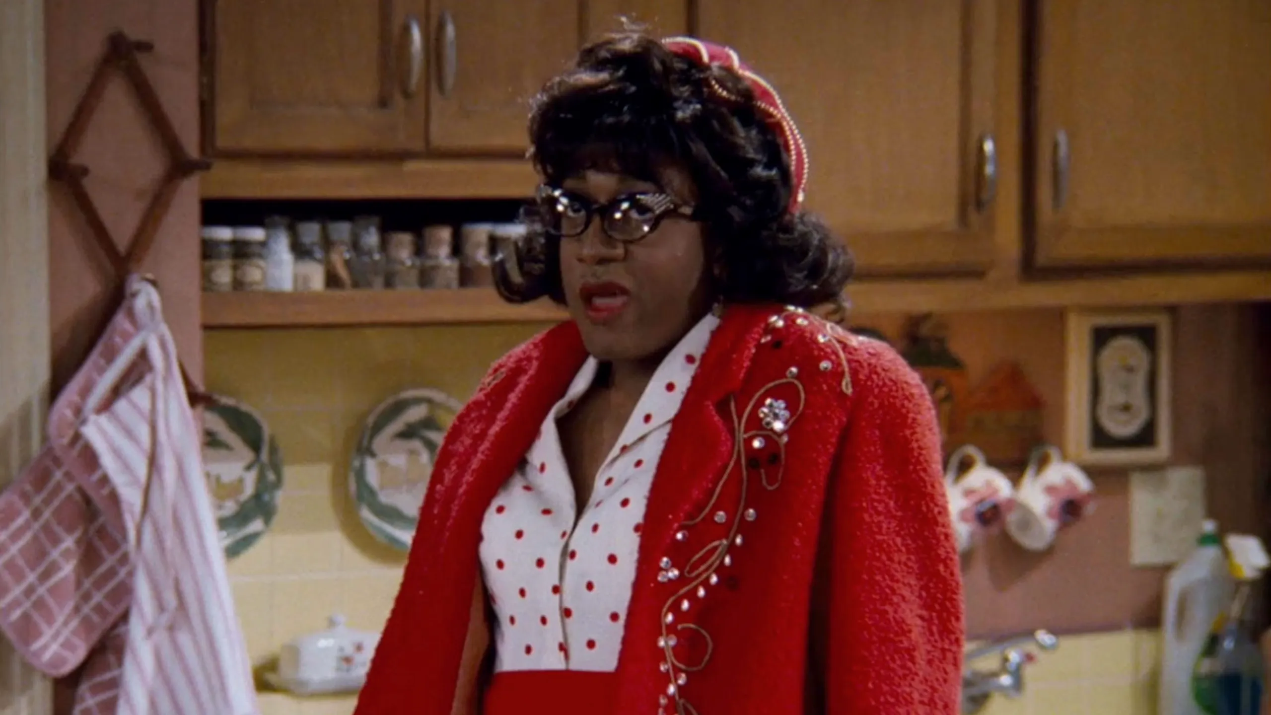 thumbnail - S9:E3 Dumb Belle of the Ball