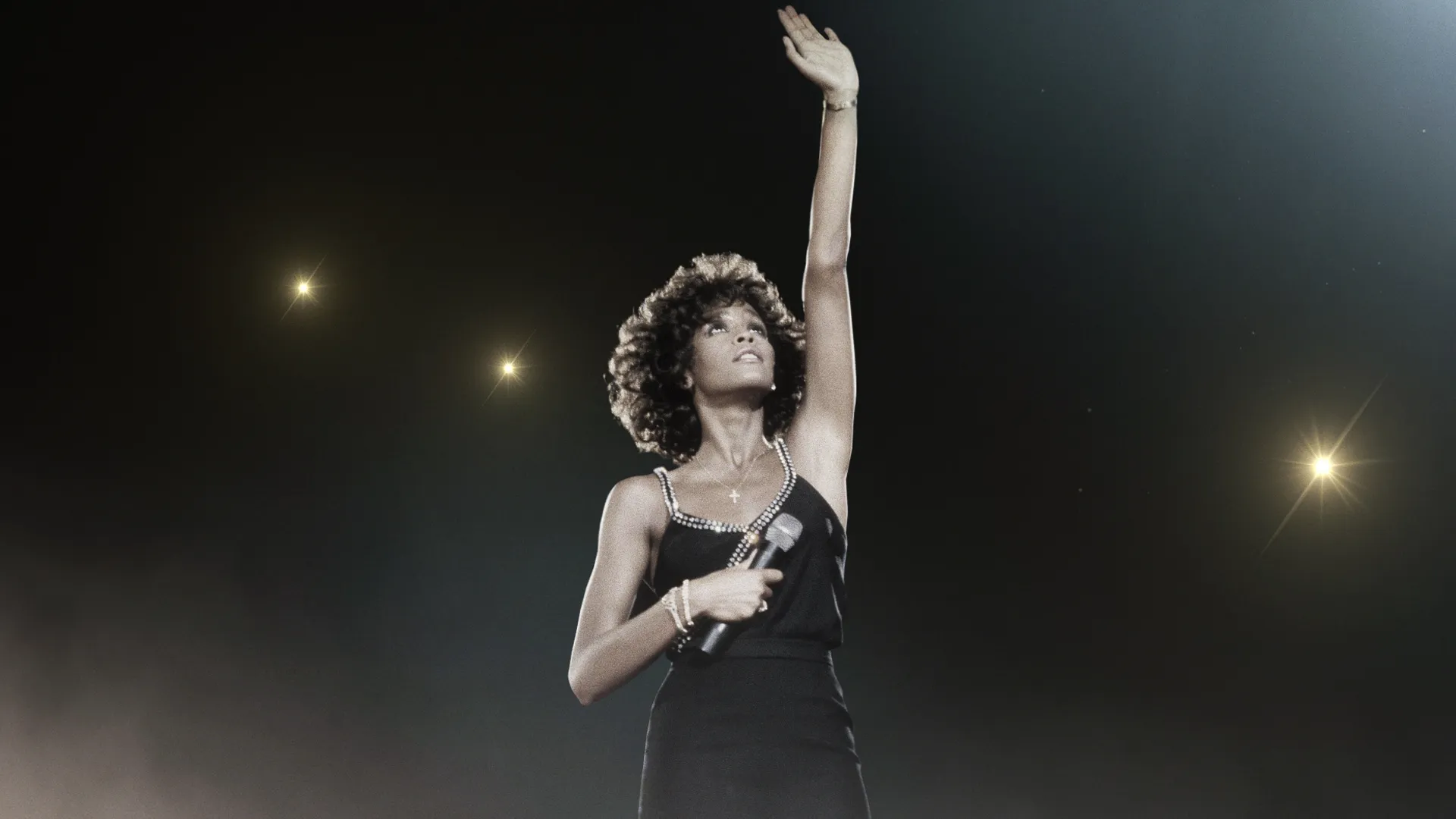 thumbnail - S1:E1 Superstar: Whitney Houston