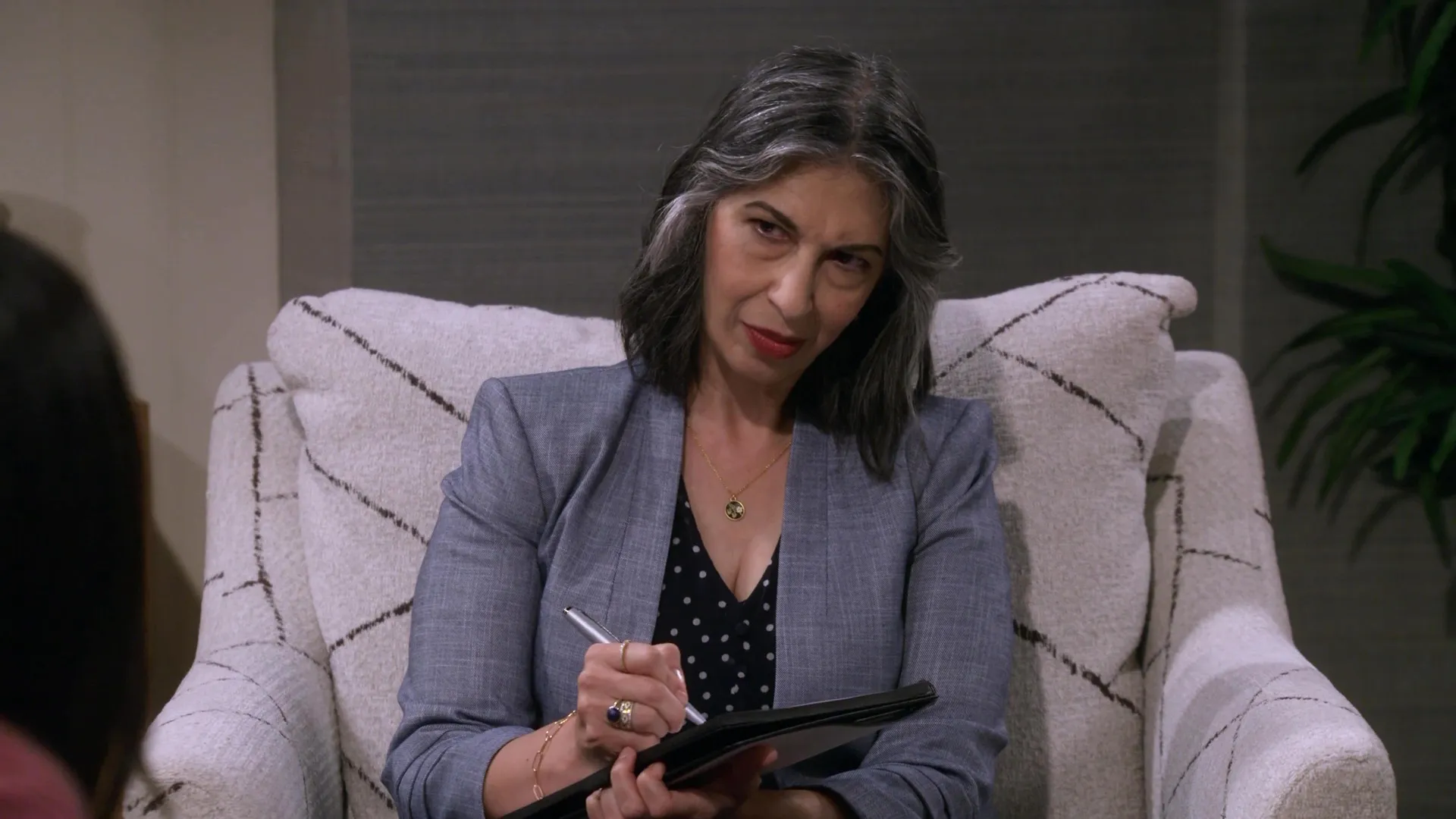 thumbnail - S2：第6話「ユニバーサル・セラピー」