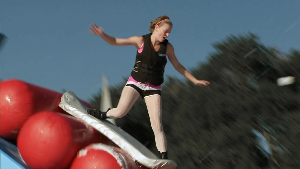 thumbnail - S5:E3 Winter Wipeout: Ice, Ice Baby