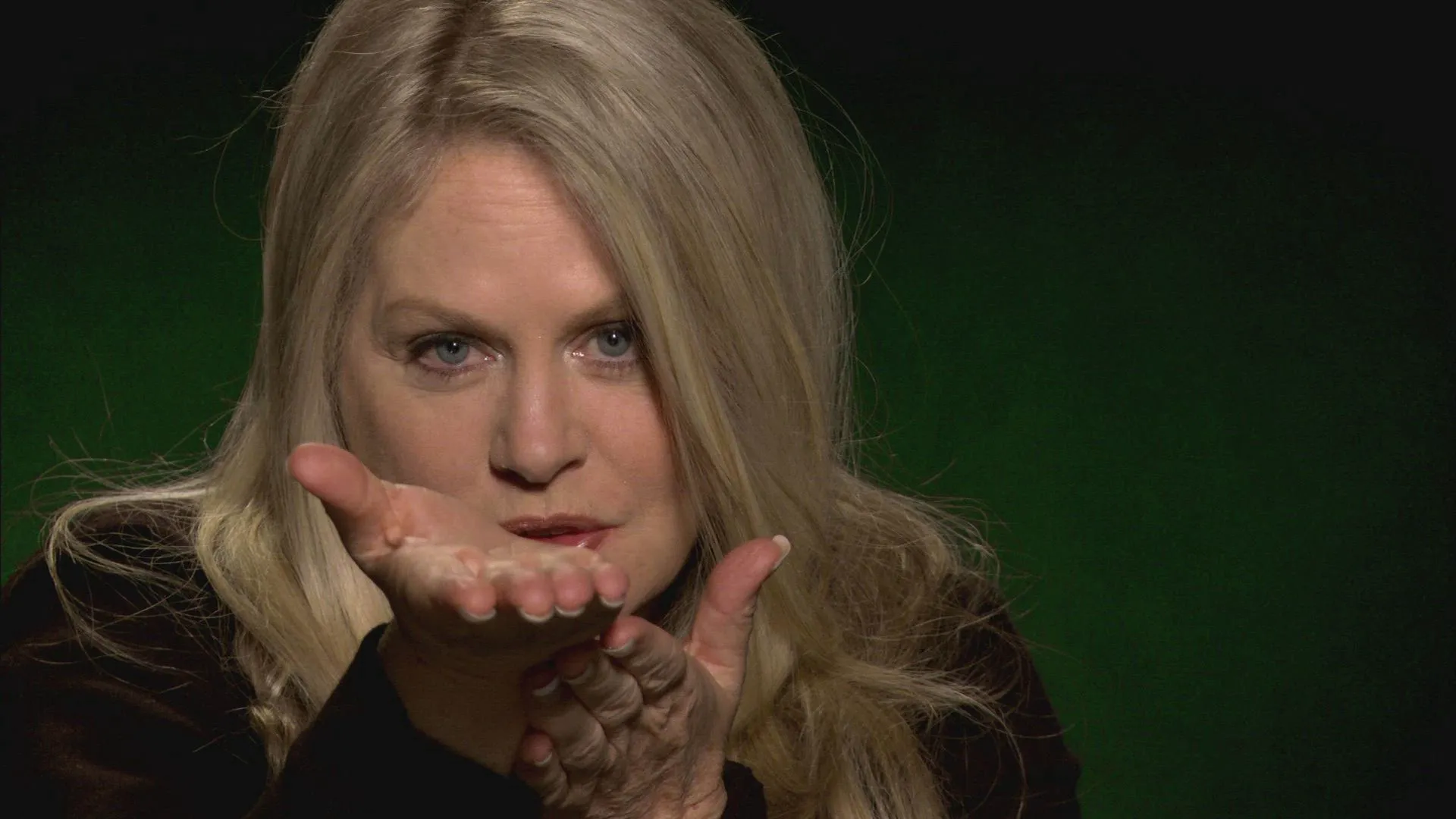 thumbnail - S3:E8 Beverly D'Angelo, Sally Struthers, Melissa George