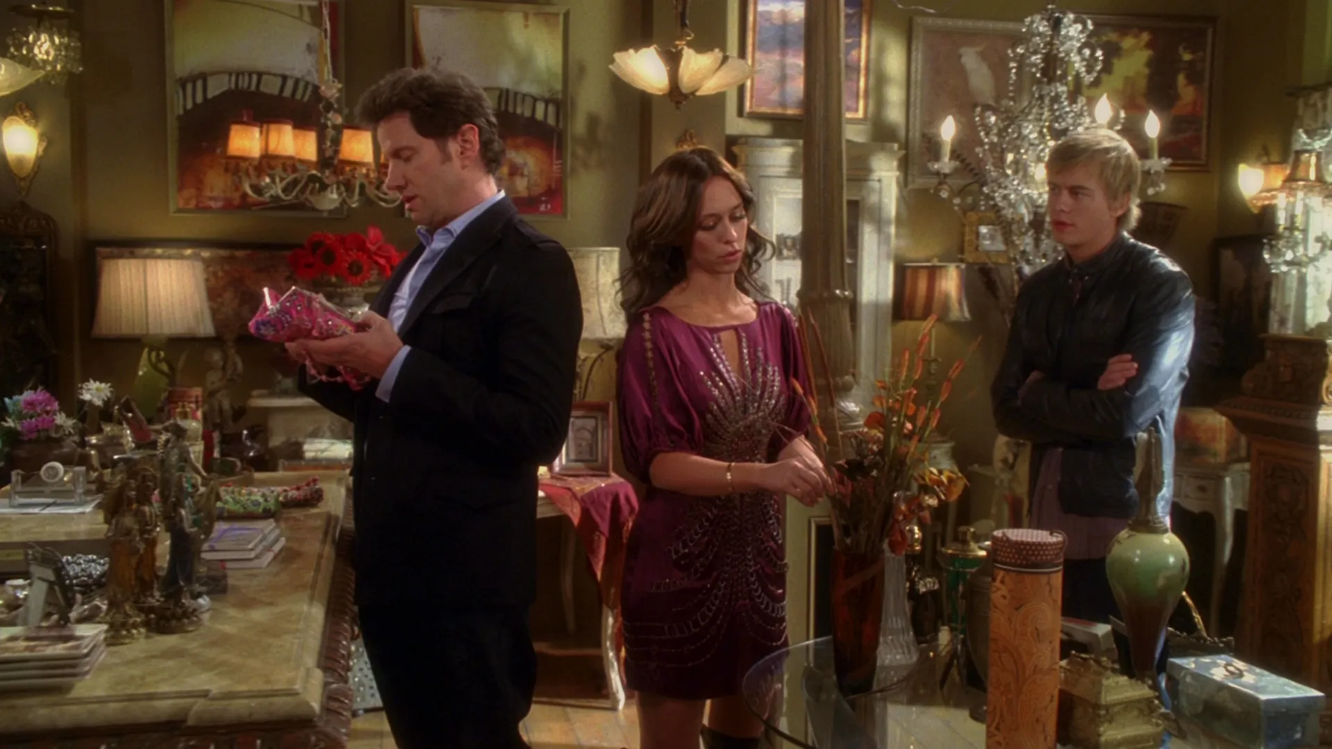 thumbnail - S5:E12 Blessings in Disguise