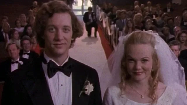 thumbnail - S6:E3 Scenes from a Wedding