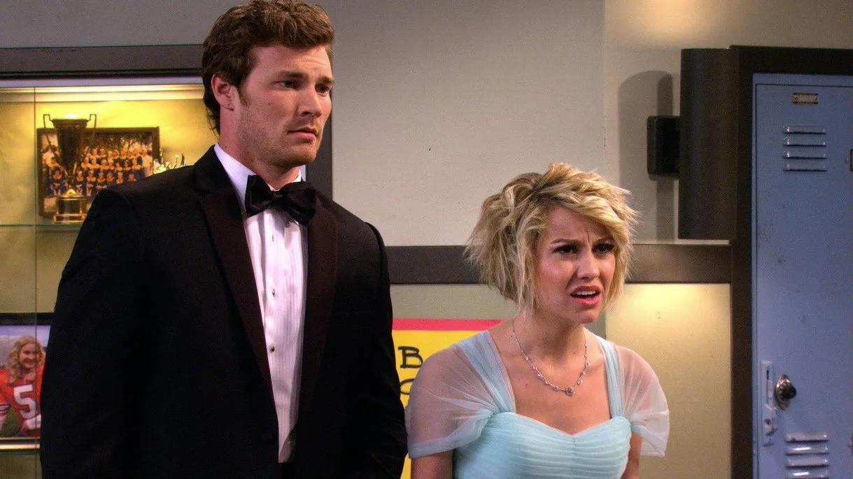 thumbnail - S3:E14 Livin’ On a Prom