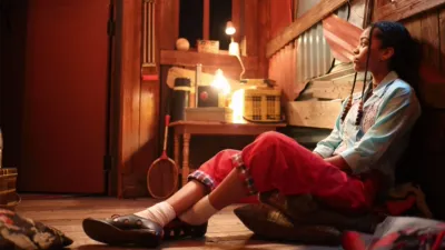 thumbnail - S2:E2 Forbidden Fruit