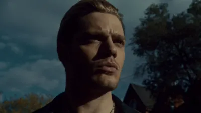 thumbnail - S3:E6 A Window Into An Empty Room