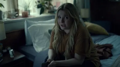 thumbnail - S1:E3 Esme's Story