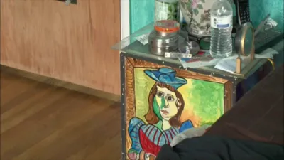 thumbnail - S1:E7 Bachelor Pad Becomes a Home