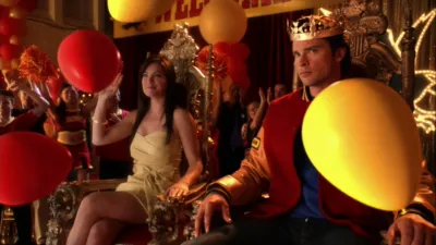 thumbnail - S10:E4 Homecoming