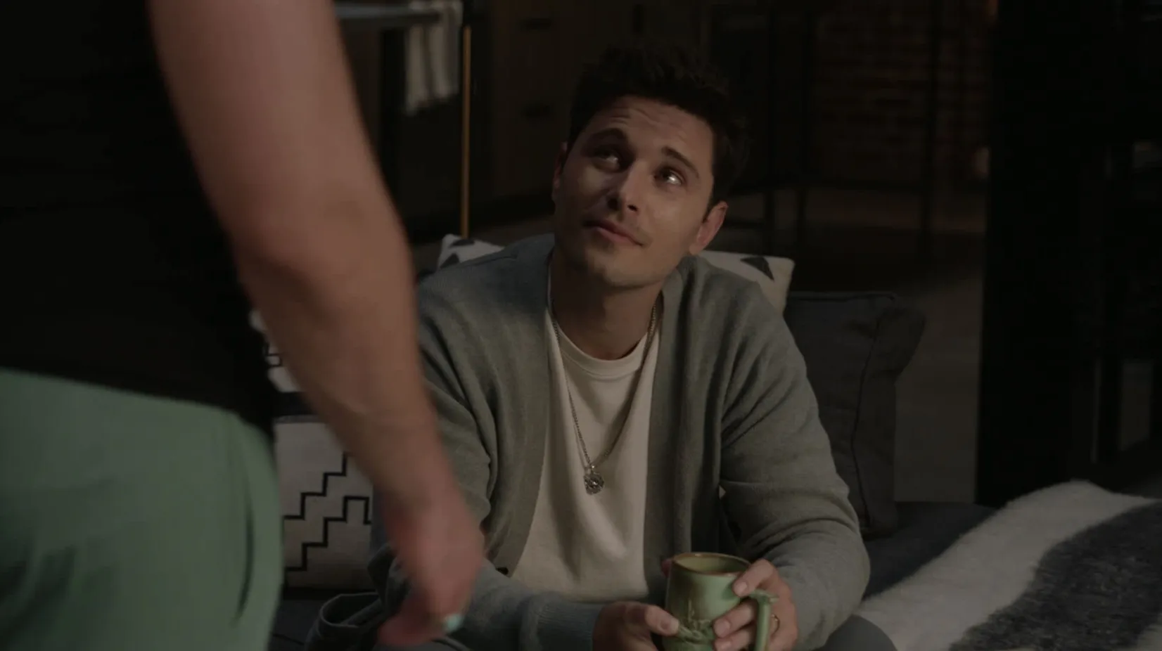 thumbnail - S5:E8 The Quiet Ones