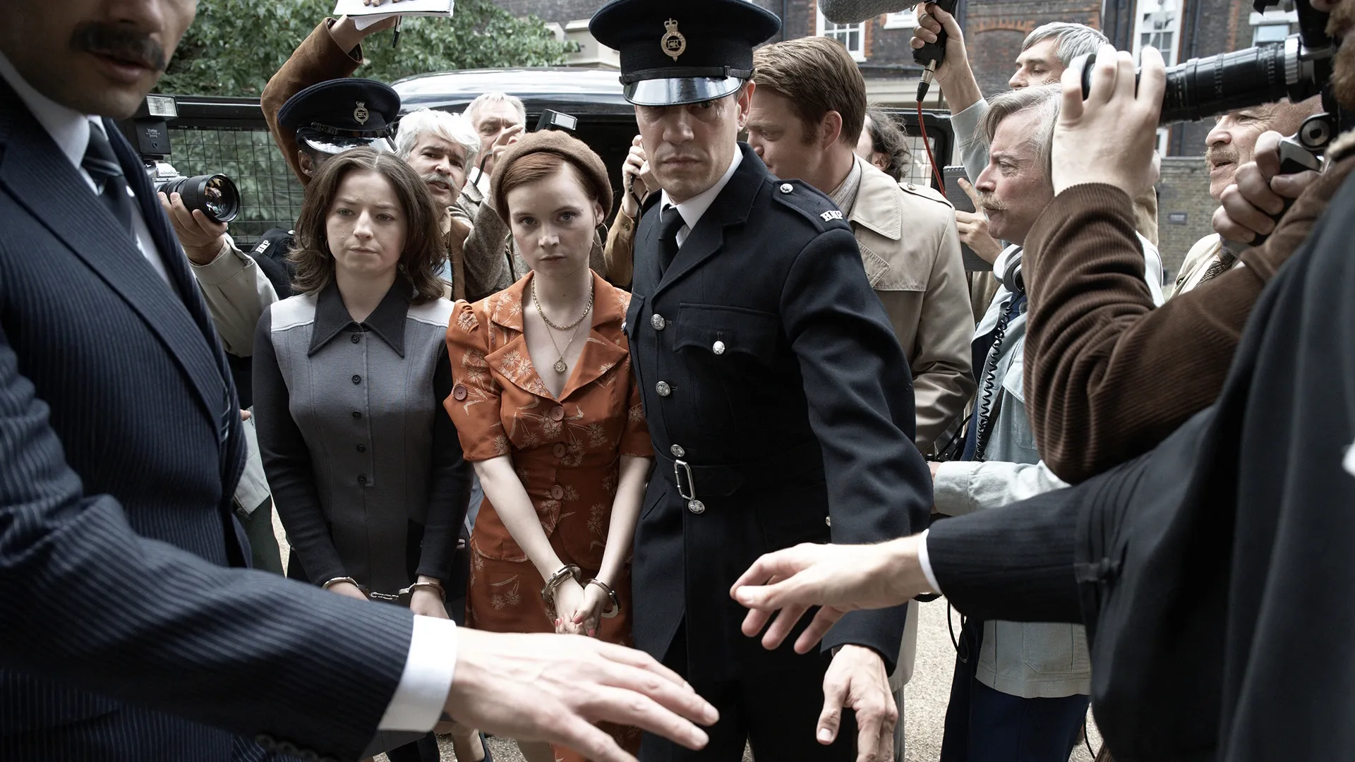 thumbnail - S1：第5話「イーブル・リトル・マニアックス」