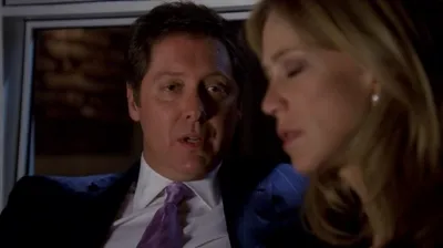 thumbnail - S5:E4 True Love