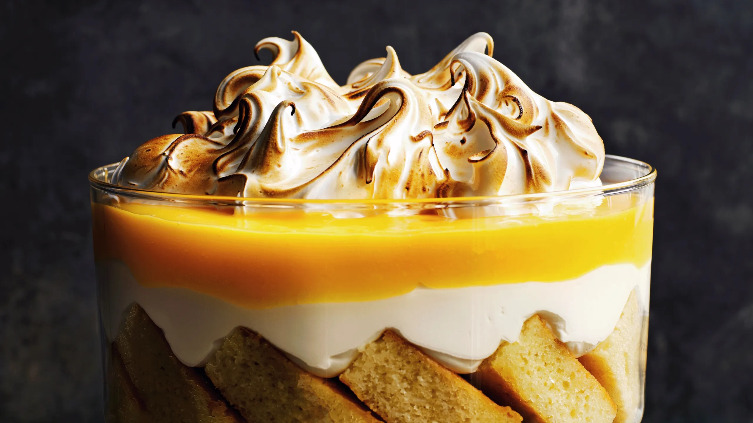 thumbnail - S1:E3 Showstopping Desserts