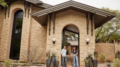 thumbnail - S1:E6 Jo's Surprise on Fixer Upper's 10th Anniversary Reveal