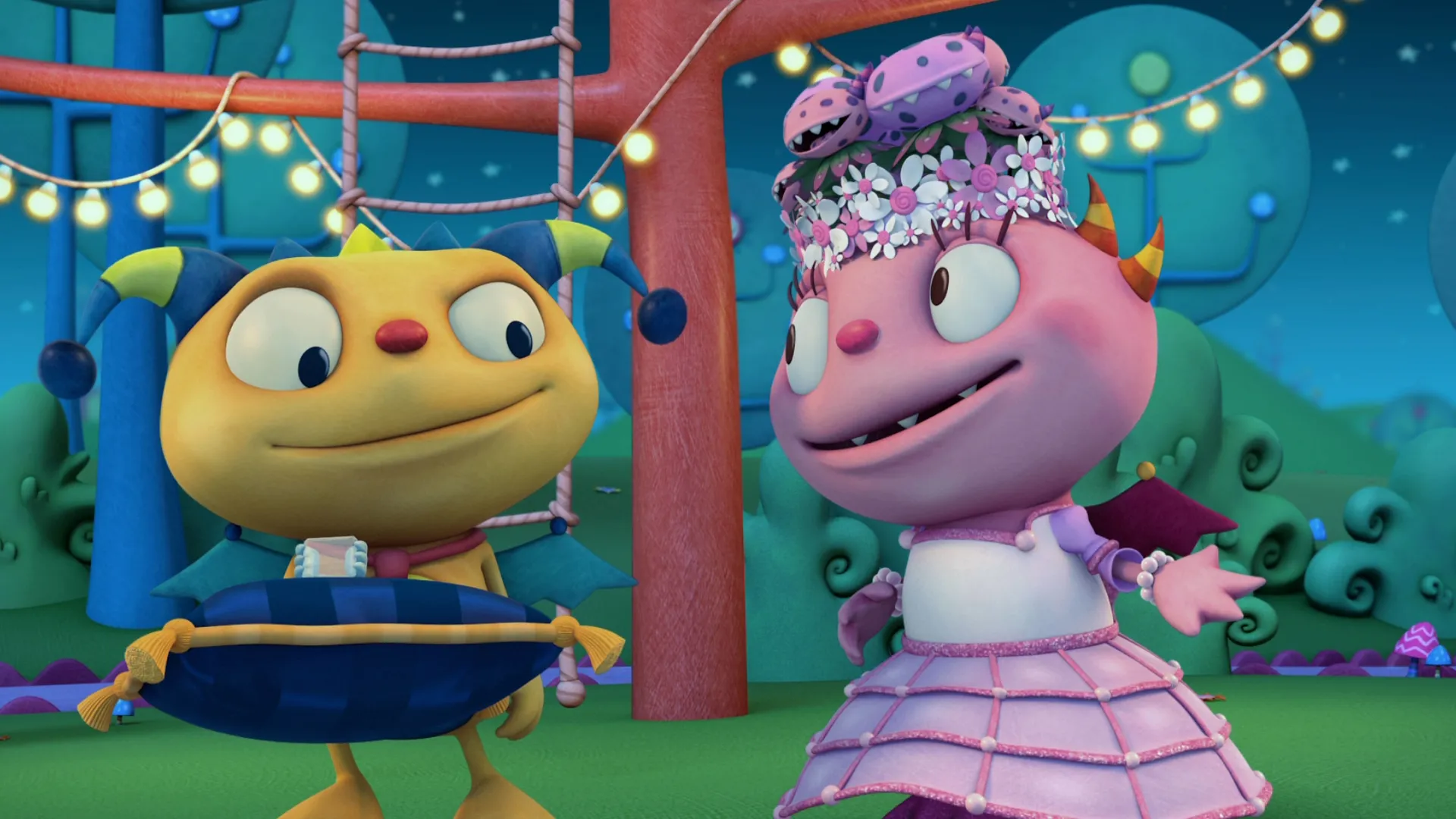 thumbnail - S2:E5 Monsterly Ever After / The Roarsome Foursome