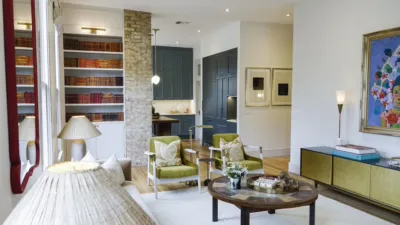 thumbnail - S2:E3 Historic Hideaway