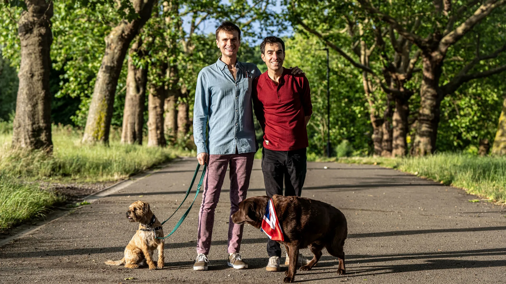 thumbnail - S200:E3 Ice Cream on the Thames