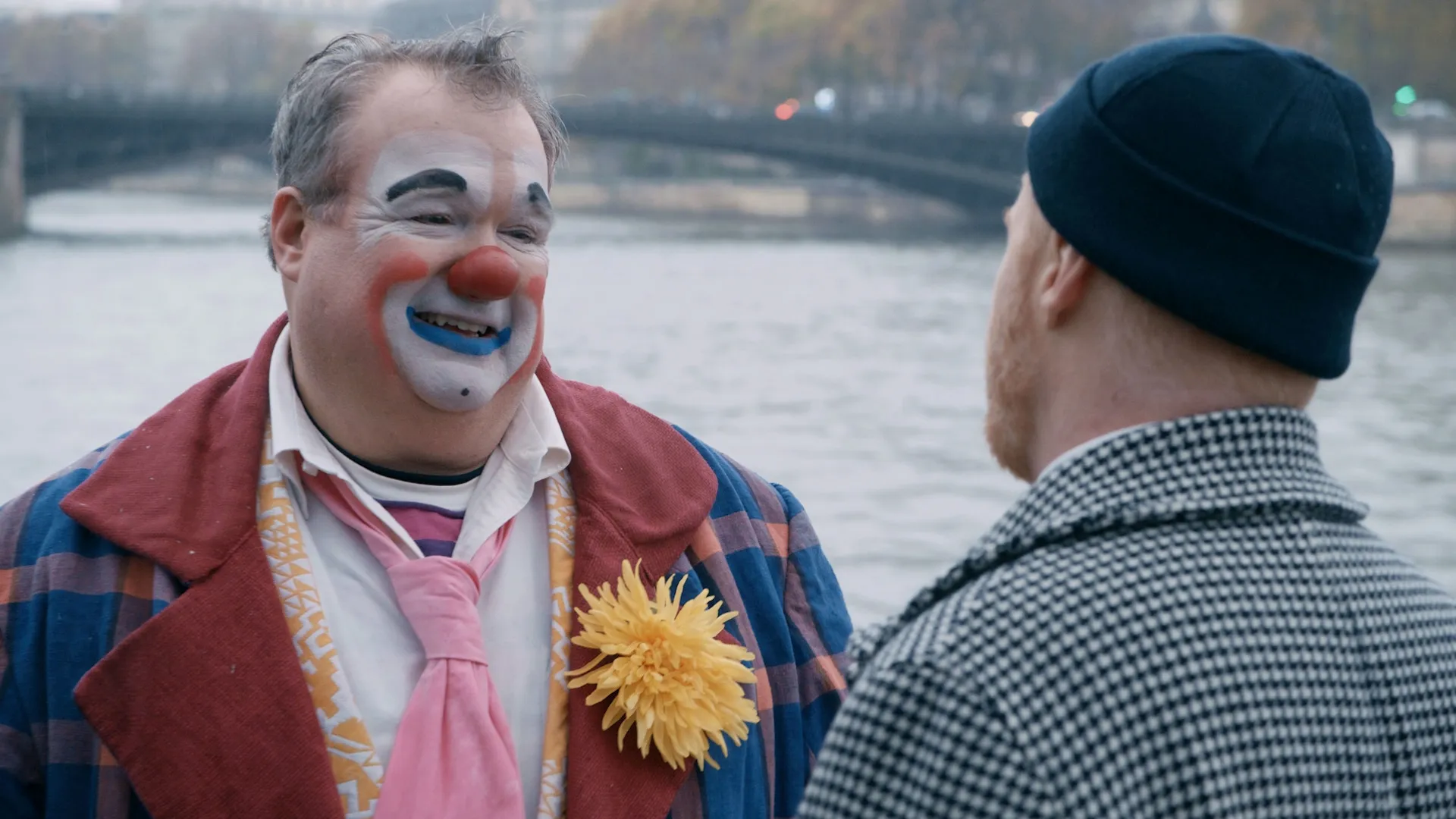 thumbnail - S11:E13 Paris