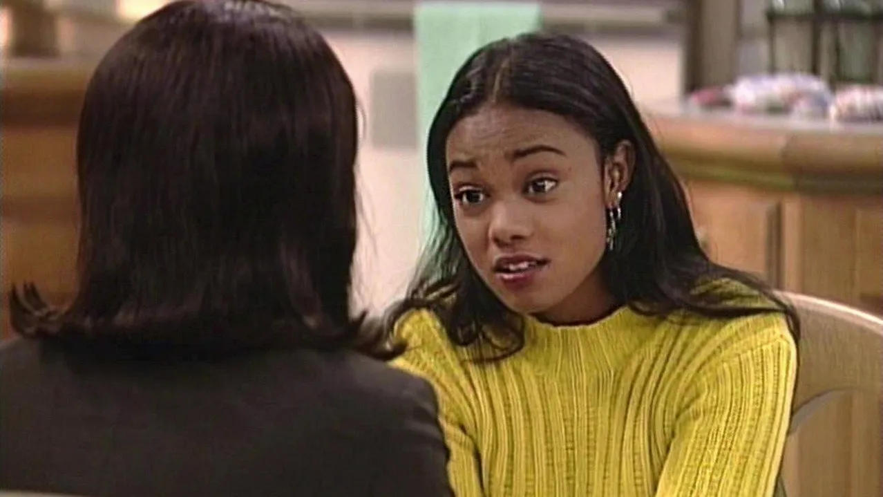 thumbnail - S6:E7 Not With My Cousin You Don't