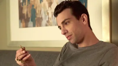 thumbnail - S3:E7 Bagel