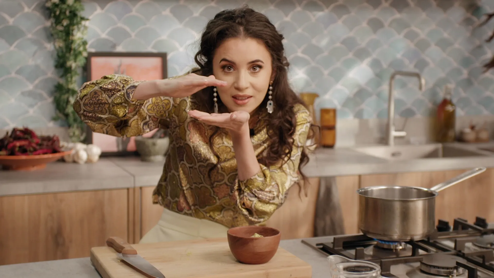 thumbnail - S1:E15 Künefe with Turkish Coffee