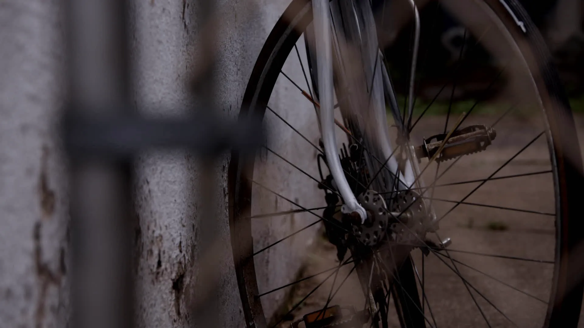 thumbnail - S3:E6 Taken in Tacoma