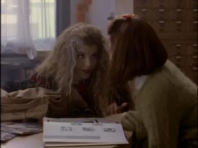 thumbnail - S1:E9 Halloween