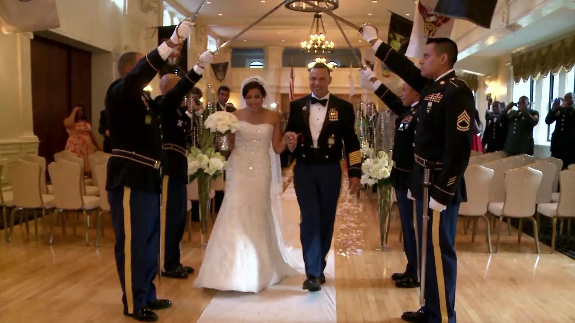 thumbnail - S7:E5 And an Army Salute