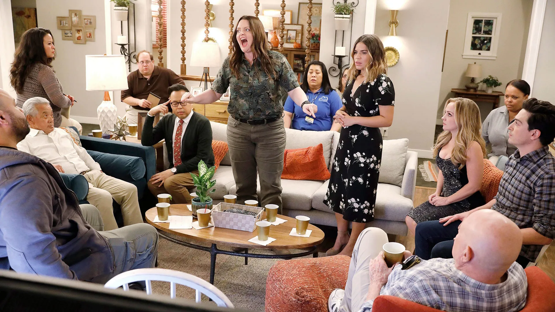 thumbnail - S3:E9 Golden Globes Party