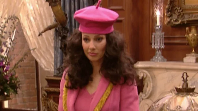 thumbnail - S6:E12 The Fran in the Mirror