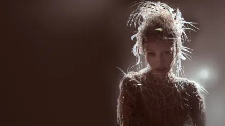 Miley Cyrus: Something Beautiful