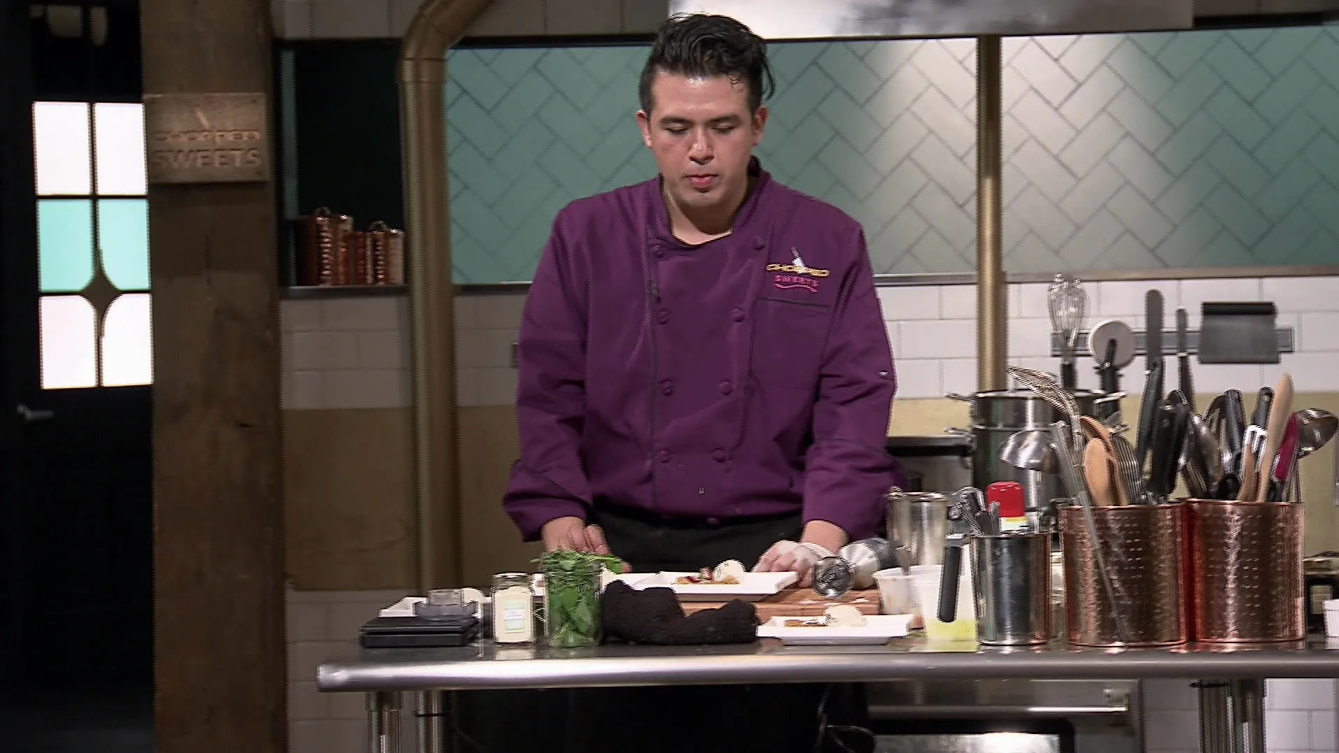 thumbnail - S3:E6 Desserts in Bloom
